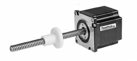 Ein Schrittmotor mit angebrachter Gewindespindel und einer weißen Kunststoffmutter auf weißem Hintergrund.